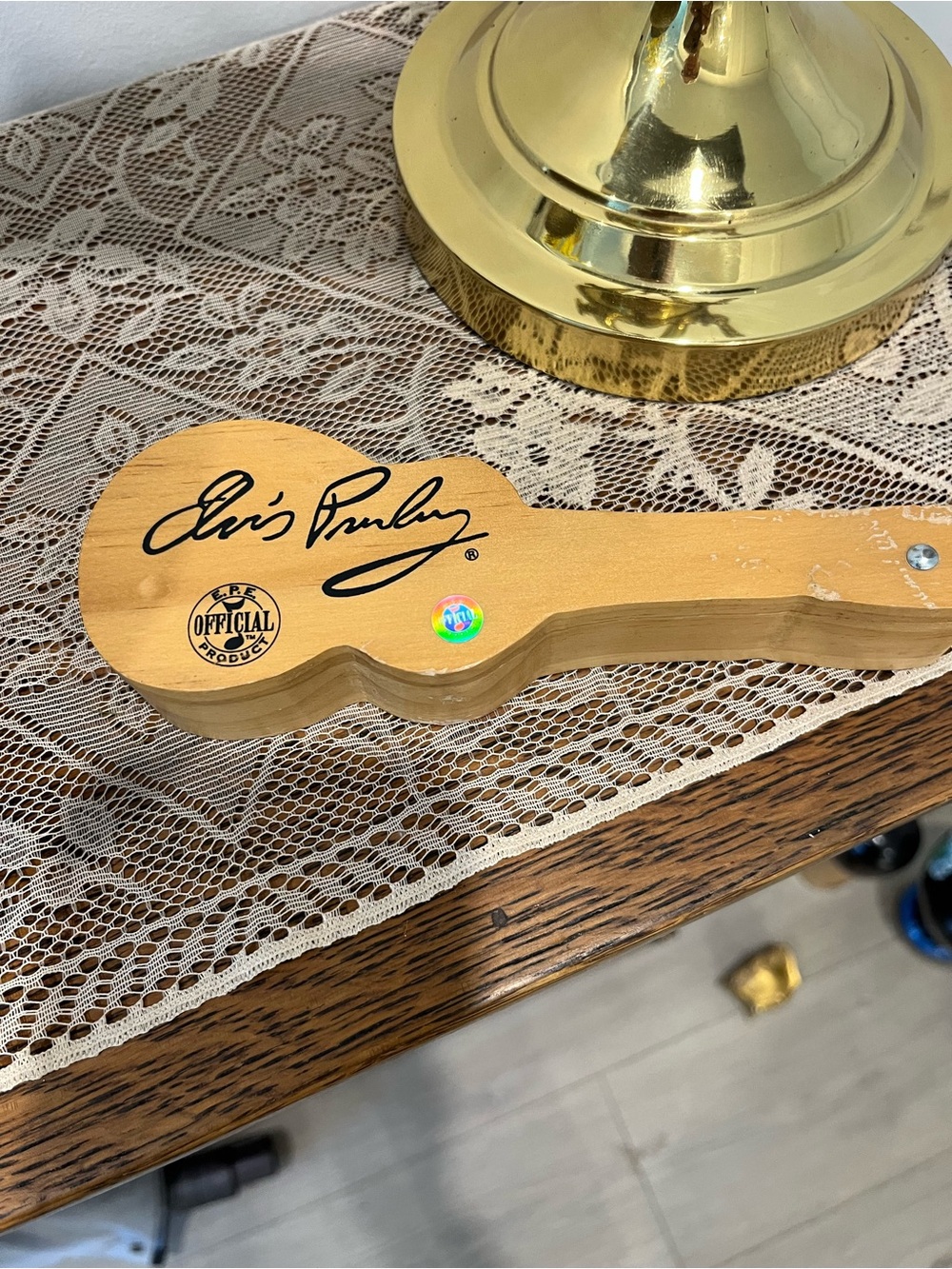 Official Elvis Presley Signature Blue Marbled Pen with Guitar-Shaped Wooden Case